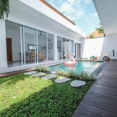 Villa Akmali Seminyak Drupadi 2 Bedrooms W/Pool 5Mins To Beach Exterior photo