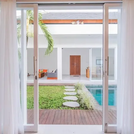 Villa Akmali Seminyak Drupadi 2 Bedrooms W/Pool 5Mins To Beach Exterior photo