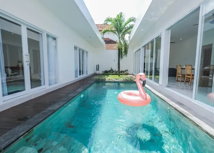 Villa Akmali Seminyak Drupadi 2 Bedrooms W/Pool 5Mins To Beach