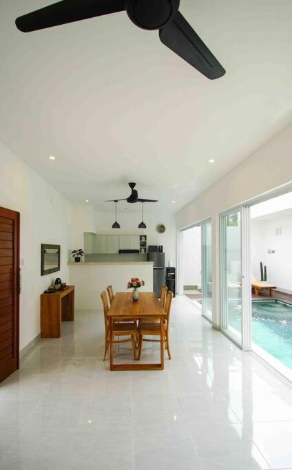 Akmali Drupadi 2 Bedrooms W/pool 5mins To Villa